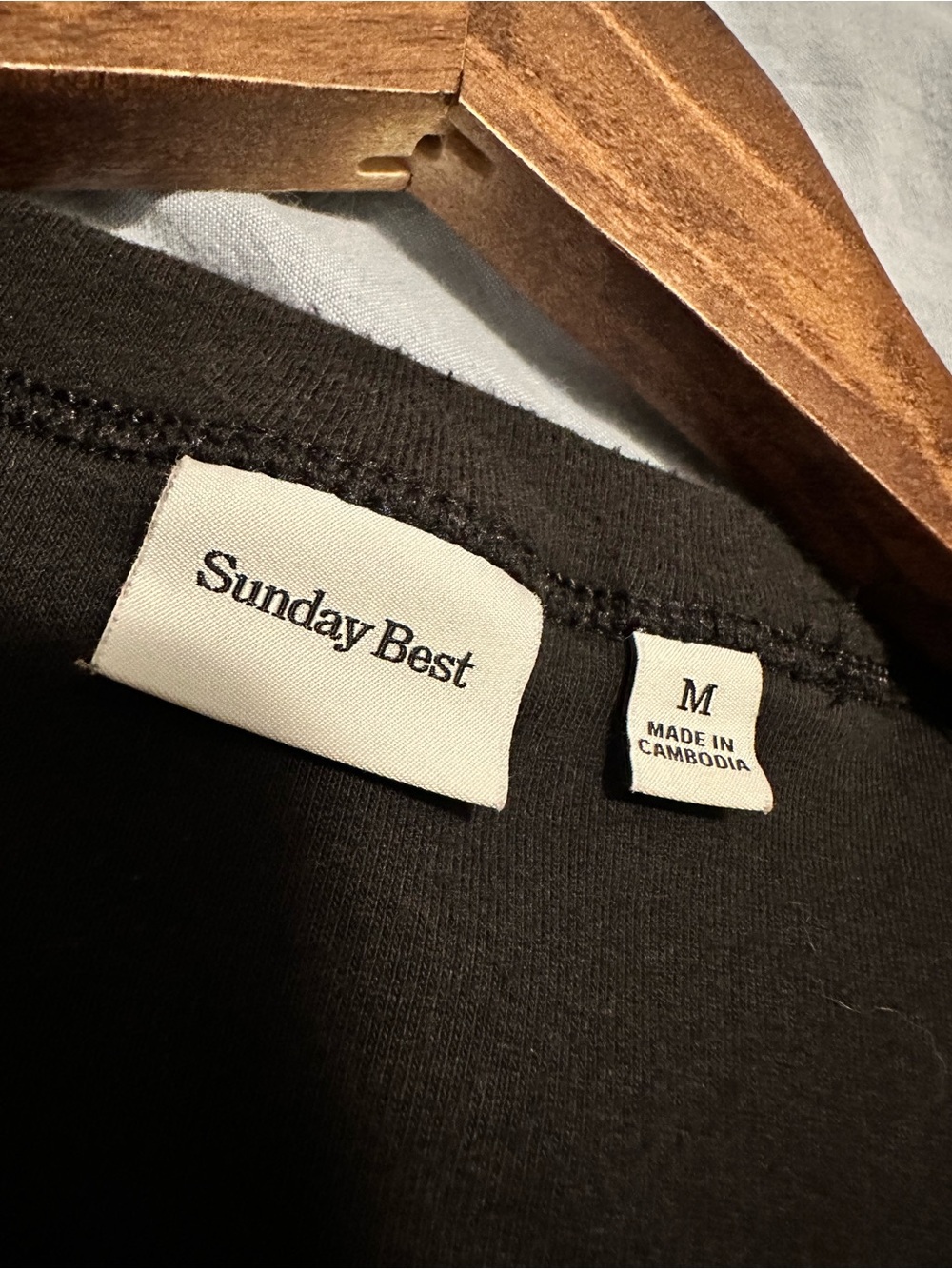 Aritzia Sunday Best Black Tee - Picture 2 of 2